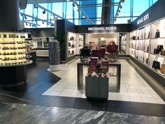 -Travel Value Fashion