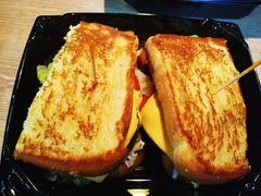 圣塔芭芭拉经典牛肉特堡-The Habit Burger Grill 哈比特汉堡(复兴soho店)
