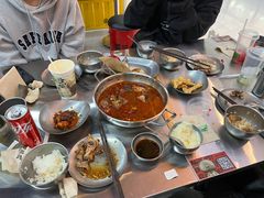 -蓉三少冒烤鸭·四川小吃集(北京首店)