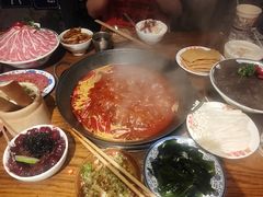 -萍姐火锅·公路夜市(武汉首店)