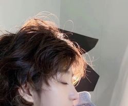 -ON STAR SALON