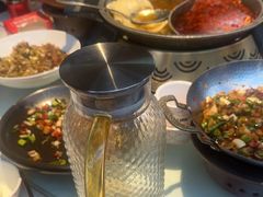 -阿瓦山寨·湘菜现炒·剁椒鱼头王(咸阳总店)
