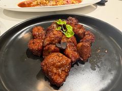 红酒牛仔粒-荟廷·晶萃(陆家嘴尚悦湾店)