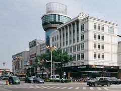 -京北大世界