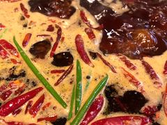 -周幺妹重庆老火锅(银泰城总店)