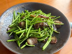 -莲餐厅·湖北菜·潜江小龙虾店(愚园路店)