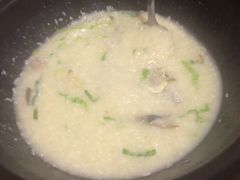 -海大大蒸汽海鲜餐厅·粤菜·特色小炒(欢乐颂店)