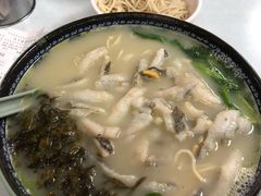 -明呈黄鱼面馆(斜土路店)