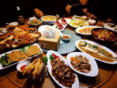 -前海沿·青岛菜(大拇指广场石老人店)