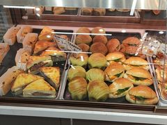-Caidie Bakery采蝶轩(人民东路店)
