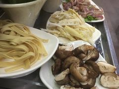 -新招鲜(桃浦路店)