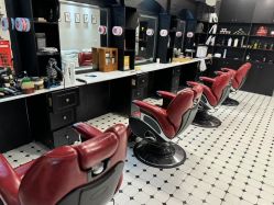 -老男孩男士理容馆·理发·烫染·修面