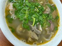 -春雨羊汤店(广开四马路总店)