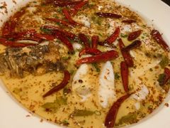 鲈鱼酸菜鱼-首秀·四川料理(星耀101店)
