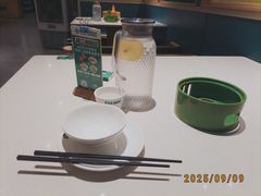 -绿草地·湘菜(7mall店)