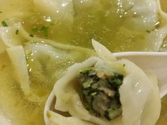 汤馄饨-潘国仙耳光馄饨(黄家阙路店)