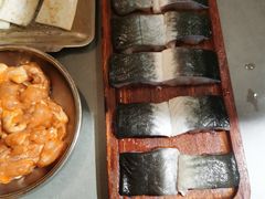 -围炉肉舍•炭烤活鳗•丹东海鲜烤肉(步行街店)