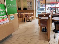 -德克士(东大直街店)