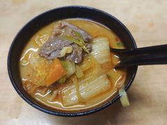 牛肉面-姓周桥大碗公面