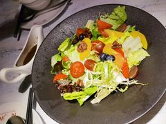 -花前月厦·海鲜餐厅(新领荟广场一店)