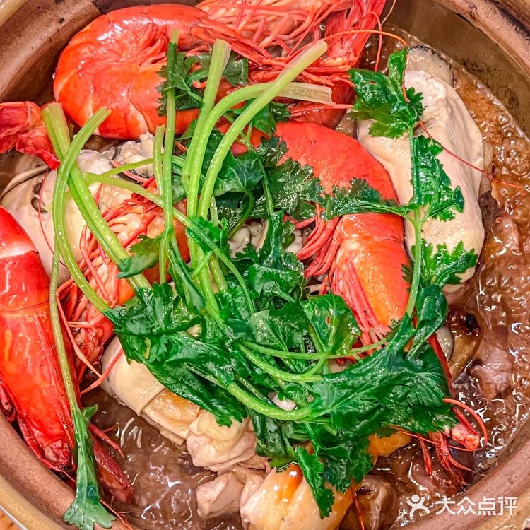 宝安的这家鸡煲吃了一次之后就真的让我难忘的不行