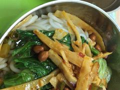 -卓雅桂林米粉