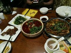 -赖胖子肉蟹煲(临川万象新城店)