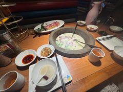 -咕嘟草帽鱼·牛奶一样的鲜鱼汤(天鹅湖万达广场店)