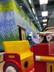 -莫莉幻想儿童乐园(三河燕郊永旺店)