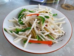 芦苇根炒肉丝-梦缘水乡·湖景餐厅