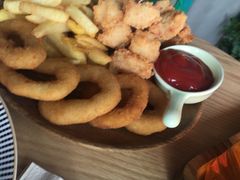 -ZING COFFEE 镜咖啡