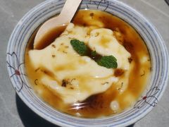 -生活如沸·顺德水牛奶火锅(人民广场店)