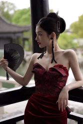 -Lady  Jane高端婚纱礼服馆
