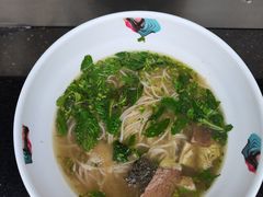 -嘎洒汤锅·花腰傣美食