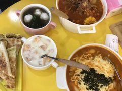 -嗨皮儿·现蒸面皮(抄纸巷店)