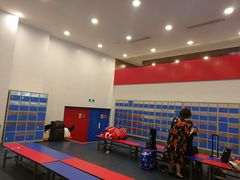 -冠军冰场(环球中心店)