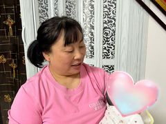-爱的果实月嫂育婴师(世纪东方店)