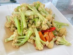 -天天向上素食餐厅(五台山店)