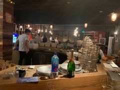 -斯普汇生蚝牛排馆(中骏世界城店)