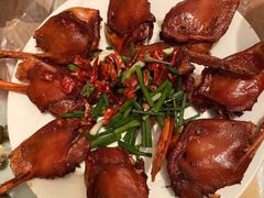 -冶建镜子·老南昌大排档·江西虾王(总店)