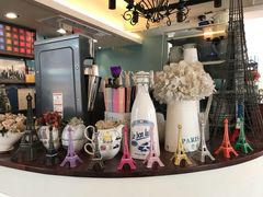 大堂-Cafe de Paris(林荫路店)