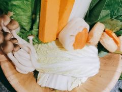 -湊湊火锅·茶憩(打浦桥日月光店)