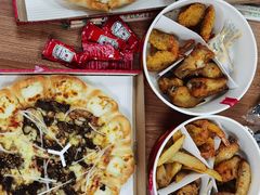 -必胜客(东大桥店)