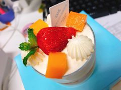 芒果草莓慕斯-好利来(光华中心店)