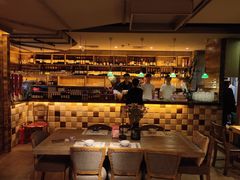 大堂-酒肆浅葱•烧烤•龙虾•排档(卓悦intown店)
