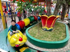 -顺德大良半月城游乐场