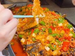 -江边城外烤全鱼(汉光百货店)