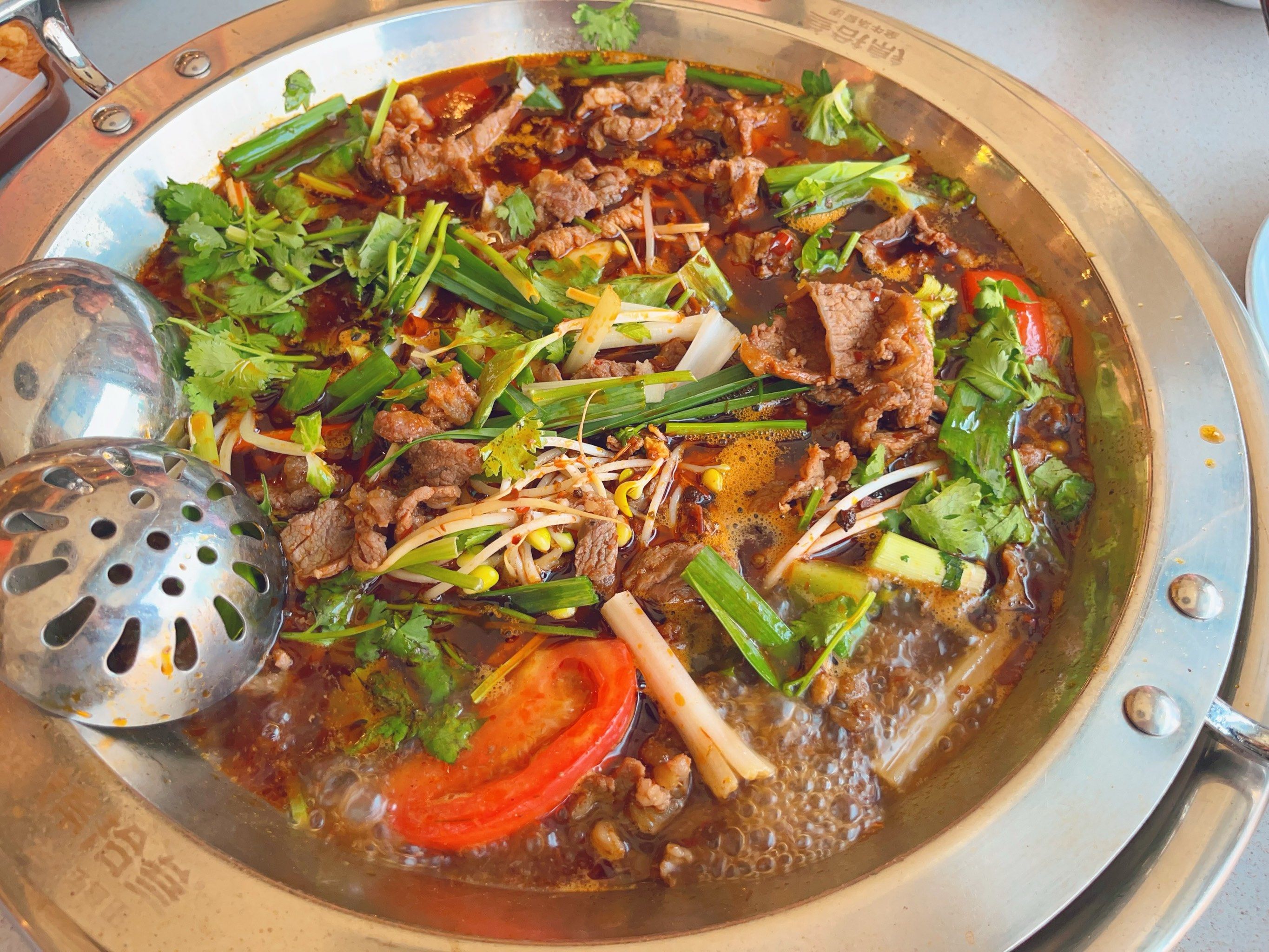 一锅全牛宴实现牛肉自由