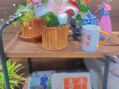 -何兮花店·气球派对鲜花店(马桥银春路万科城店)