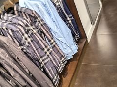 -巴宝莉工厂店/折扣店(工厂店)